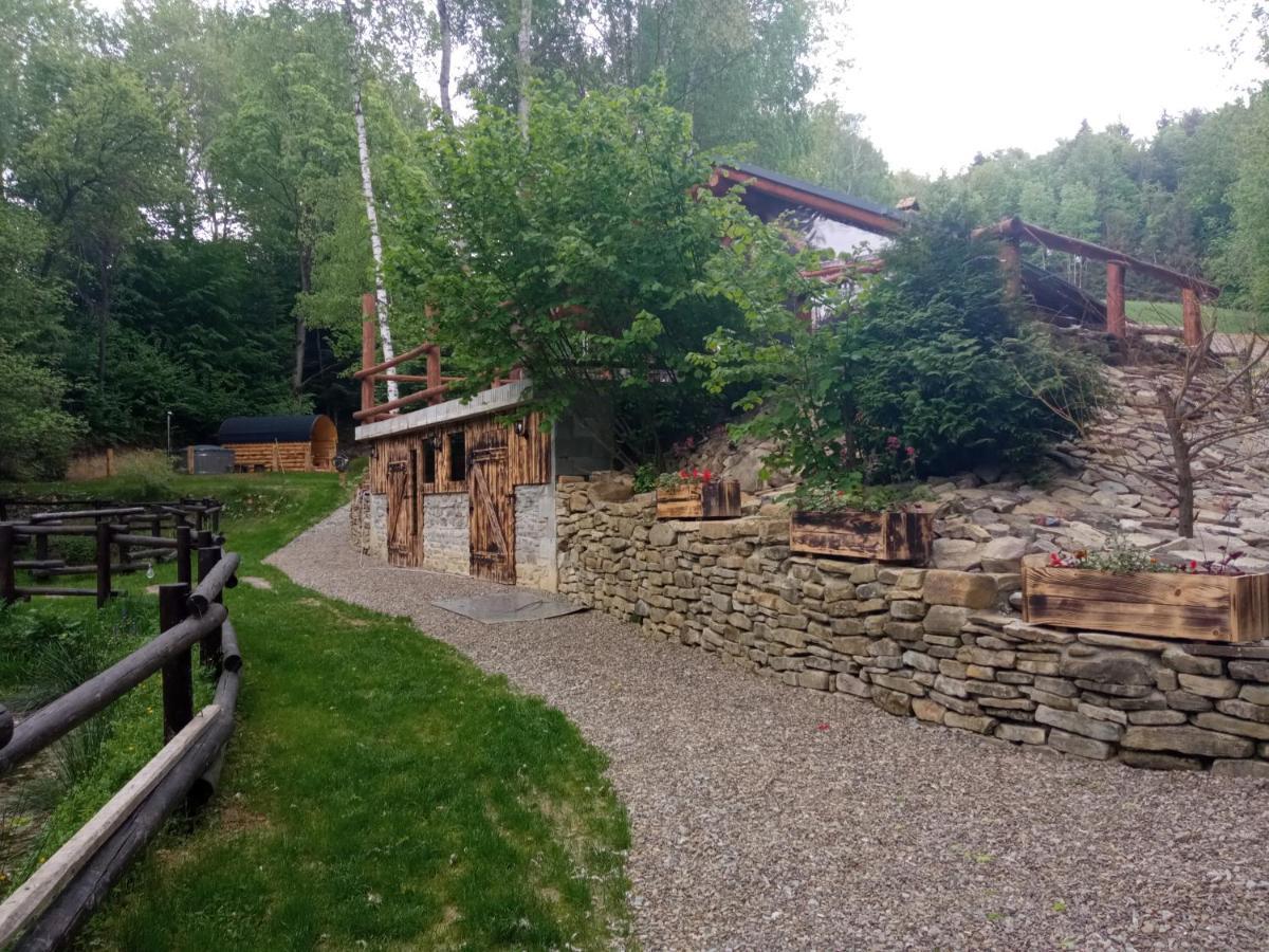 Osada Sroczy Jar Villa Rozpucie Eksteriør bilde