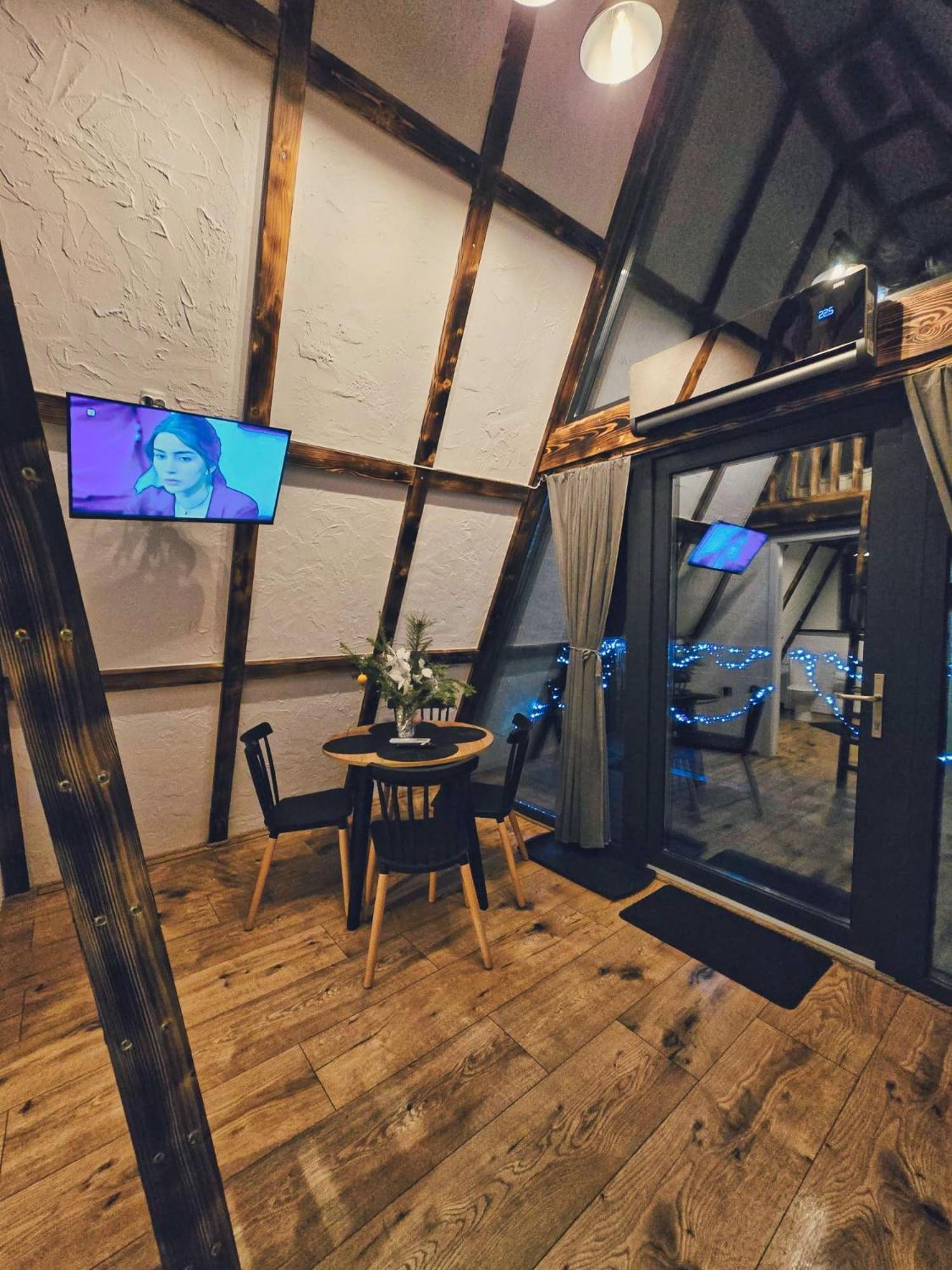 Osada Sroczy Jar Villa Rozpucie Eksteriør bilde